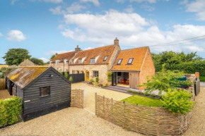 Monarc House by Big Skies Cottages